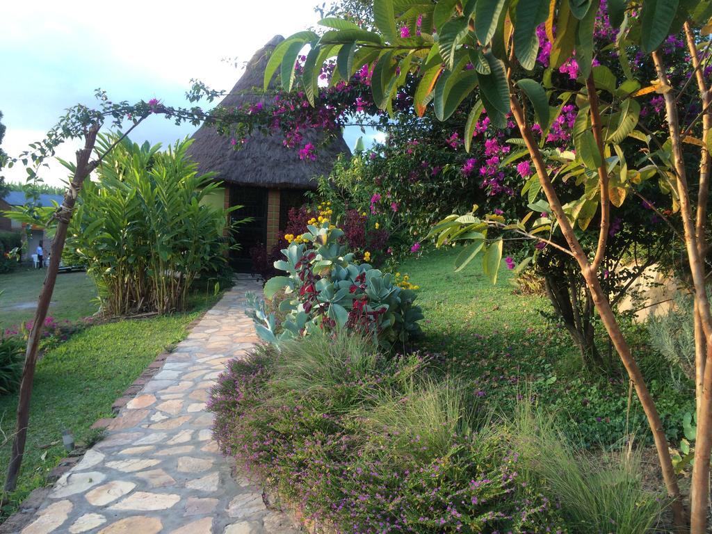 Nyore Hillside Retreat Mbarara Dış mekan fotoğraf